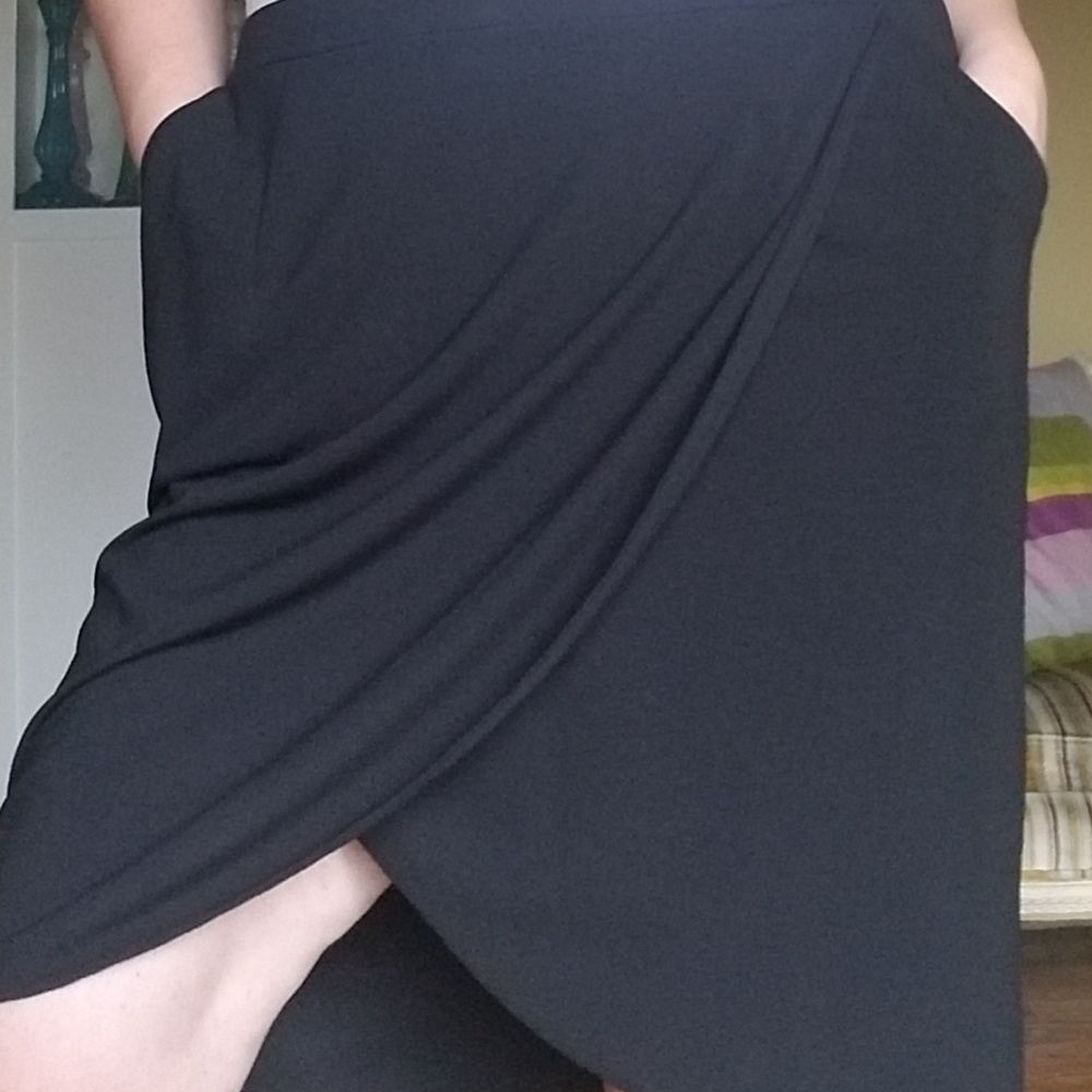 INC tulip front skirt